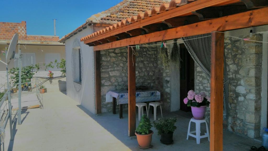 Stone House Hotel Химар Екстериор снимка